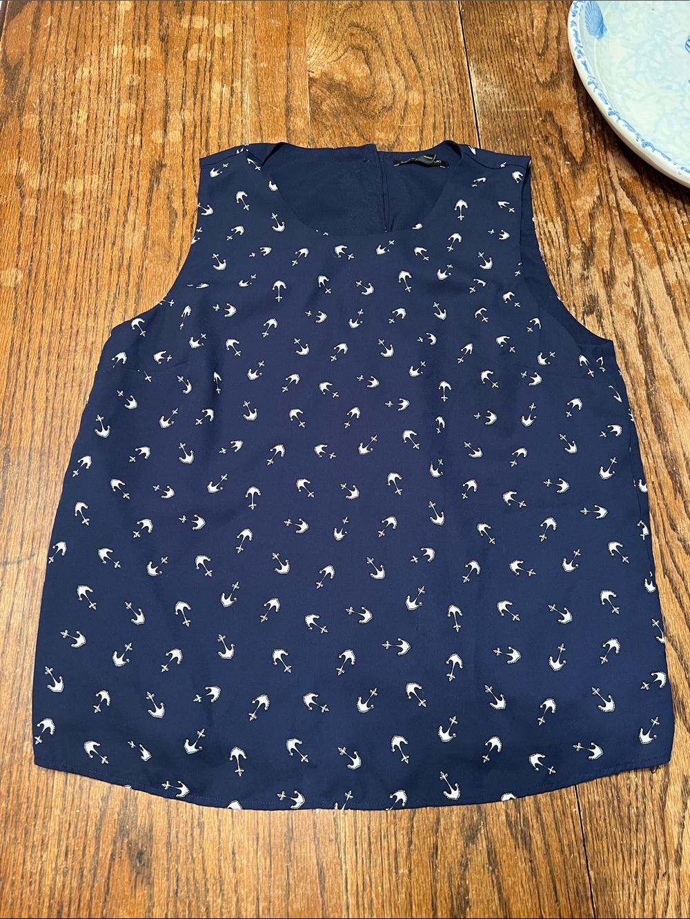 Banana Republic Navy Anchor Print Sleeveless Camisole Top